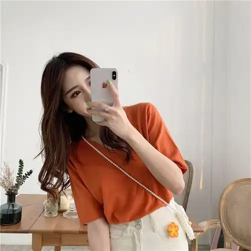 网红同款衣服女2019新品韩版夏季女装v领短袖t恤百搭绿色上衣学生