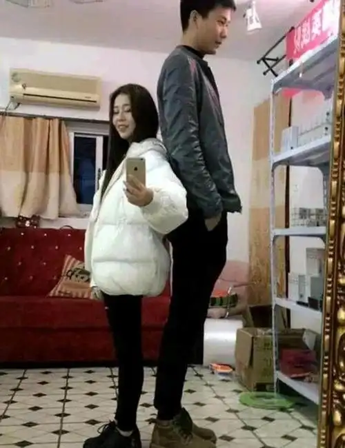 身高真的不是问题么宁波男子找了个152cm的女友结果父母很介意