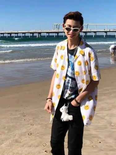 法国doudou毛绒独角兽钥匙扣明星小鬼王琳凯同款时尚娃娃公仔挂饰