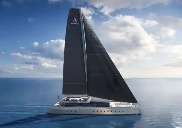 据悉,佩里尼·纳威还有三艘帆船正在建造中,其中一艘56米长的双桅帆船