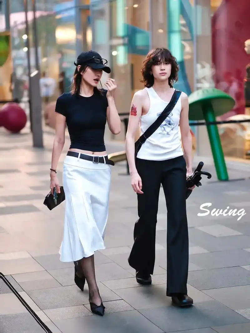 3434303538 成都太古里街拍.成都街拍