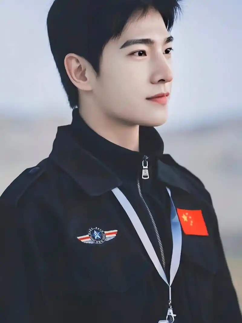 96这款杨洋壁纸,就像杨洋本人一样,充满了活力和希望.