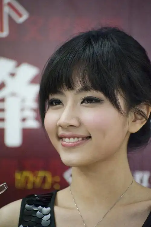 刘惜君13113337099