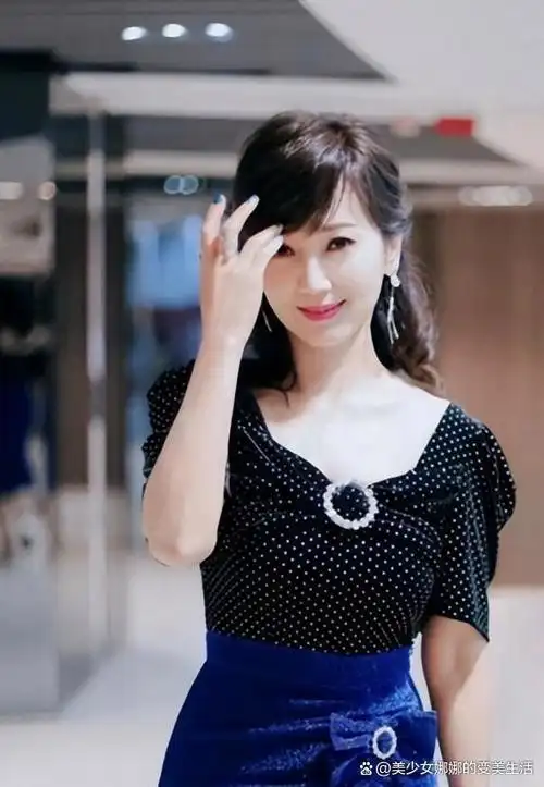 女人上了年纪以后尽量不留这4款发型大妈感十足还没气质