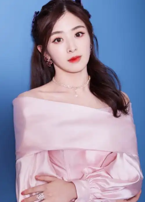 张含韵的图片(张含韵图片听说很好吃造型) - oto联盟