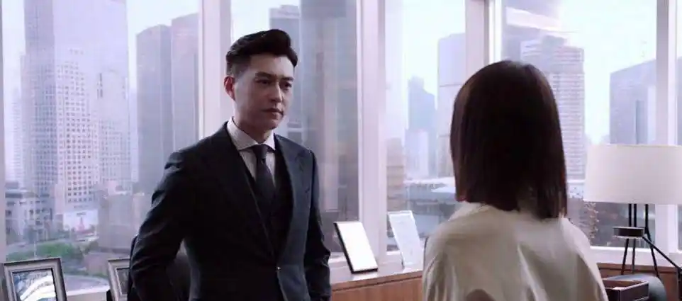 原创原创精英律师评分低至58粟娜原型结局圆满编剧2字留言有深意