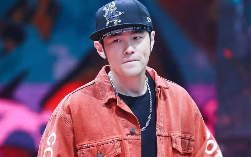 他的名字叫做周杰伦_哔哩哔哩 (゜-゜)つロ 干杯~-bilibili