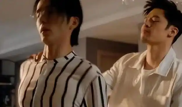 劲爆网剧因大尺度被中途下架却连刘德华也推荐网友越禁越火