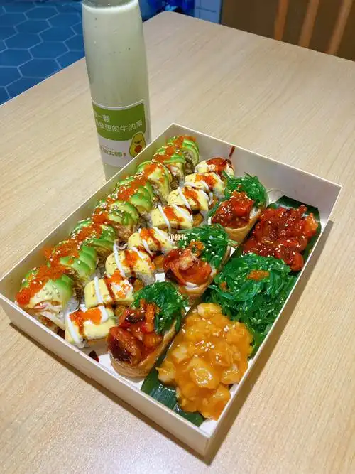 这样的寿司摆盘谁不爱呢