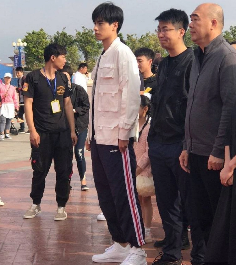 《暗恋橘生淮南》开机,胡一天胡冰卿未修图曝光,身高差也太萌了