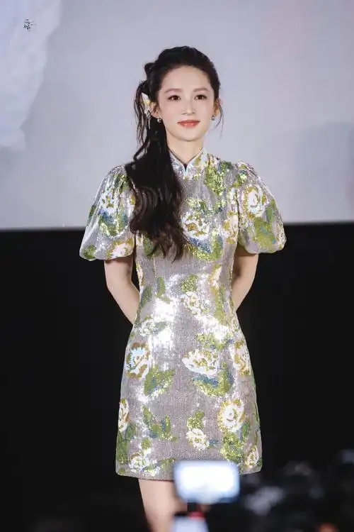 李沁新中式妆造##庆余年3在写了