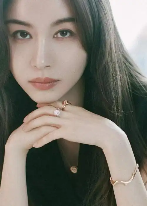 王子文换发型了##王子文最新活动状态