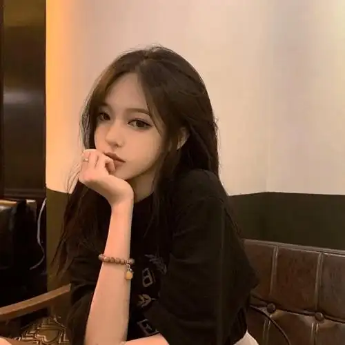 绝美霸气女生头像好看小众