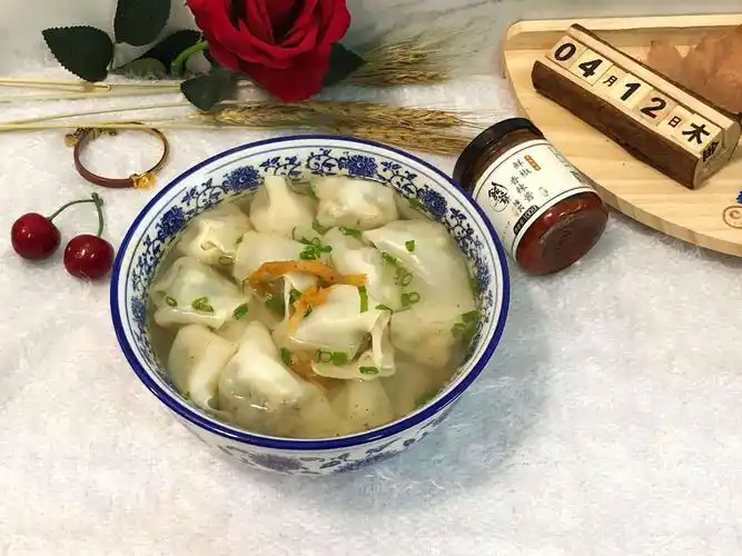 老上海馄饨(北极熊)-北极熊 --为企业获客引流,让成交更简单.