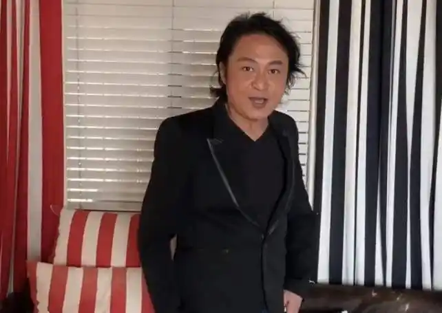 58岁马景涛现状曝光,脸部油腻发福严重,无戏可拍只靠商演捞金_生活