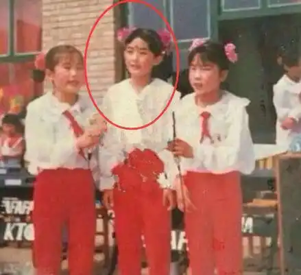 赵丽颖从2岁到32岁的照片大合集简直就是一部女神成长史