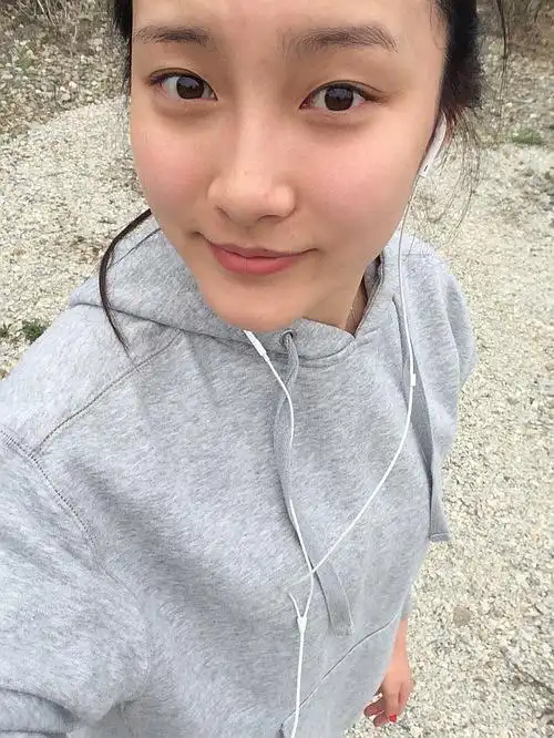 素颜跟化妆简直天壤之别 【有图有真相】