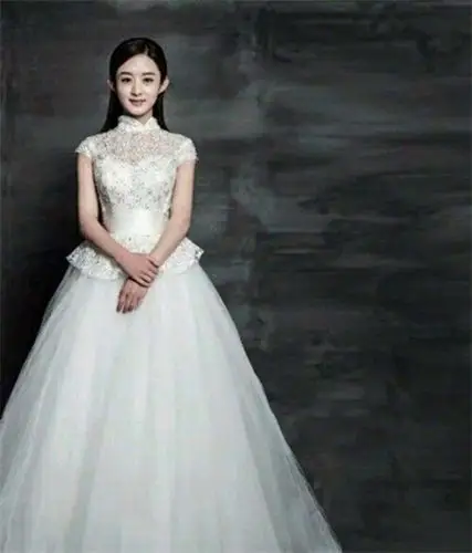 当赵丽颖穿上婚纱,窈窕妩媚,风情万种,美的让人窒息!