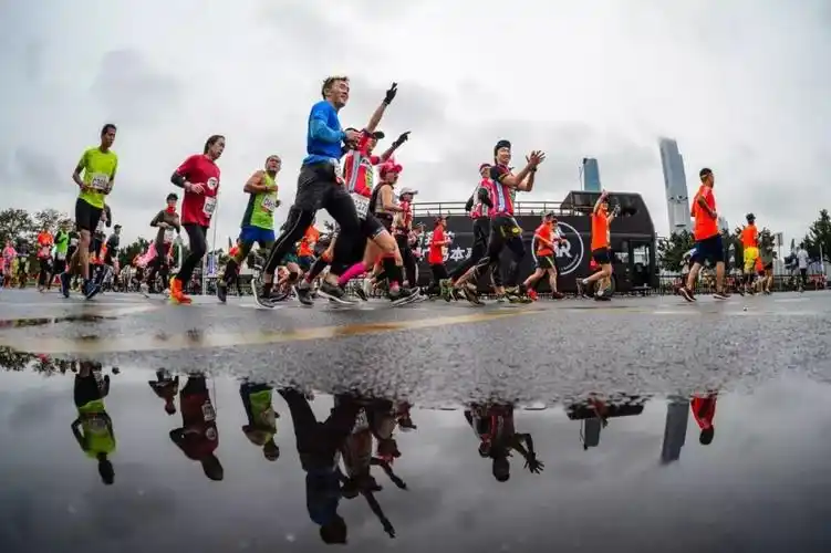 2018广州马拉松赛摄影大赛作品评审结果揭晓