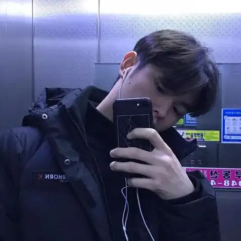 半身头像男生头像韩系中系混搭气质个性男神黑白季懿苏の