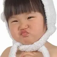 噘嘴撒娇表情包