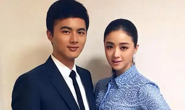 分手9年,再看叶祖新和蒋欣的"较量",才发现魔高一尺道高一丈