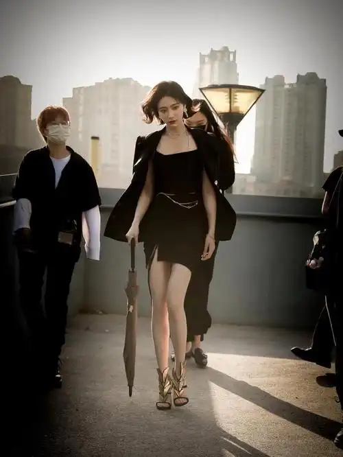 美女明星许佳琪写真图集