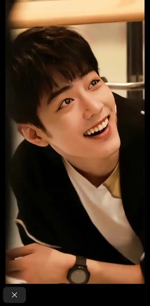 温暖的笑容～能治愈一切 #肖战 - 抖音