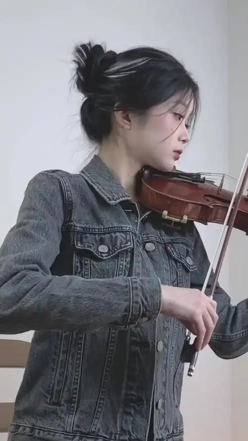 小提琴版孤勇者最有叙述感的乐器演绎悲壮的英雄背影乐洋计划抖音