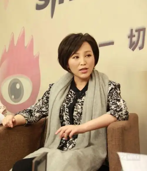 铁梨花四奶奶岳丽娜