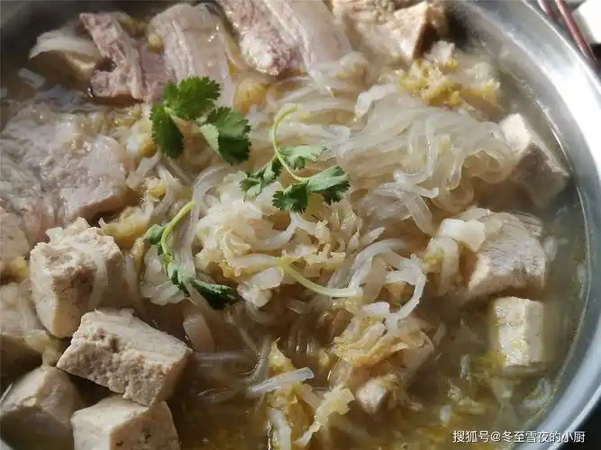 东北人冬季爱吃的一道家常炖菜外地吃不到家的味道百吃不厌