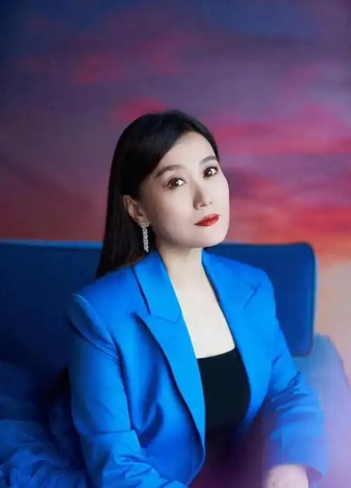 谭晶考上中国音乐学院,一年学费5900元,这个数字对于她的家庭来说不是