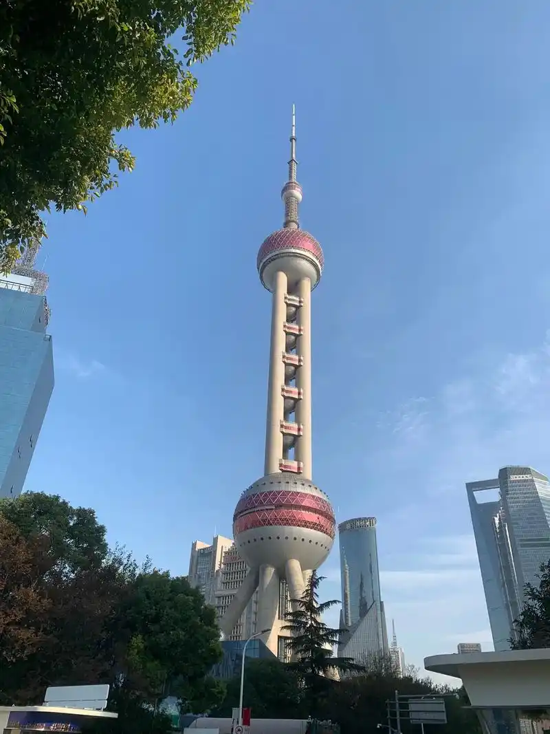 地标建筑 #魔都上海 #景点打卡 #上海南墙 #上海网红打 - 抖音