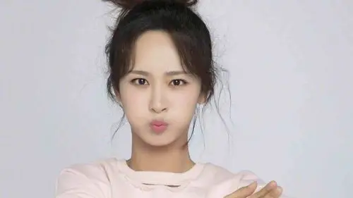 明星们的嘟嘴照谁的最可爱?