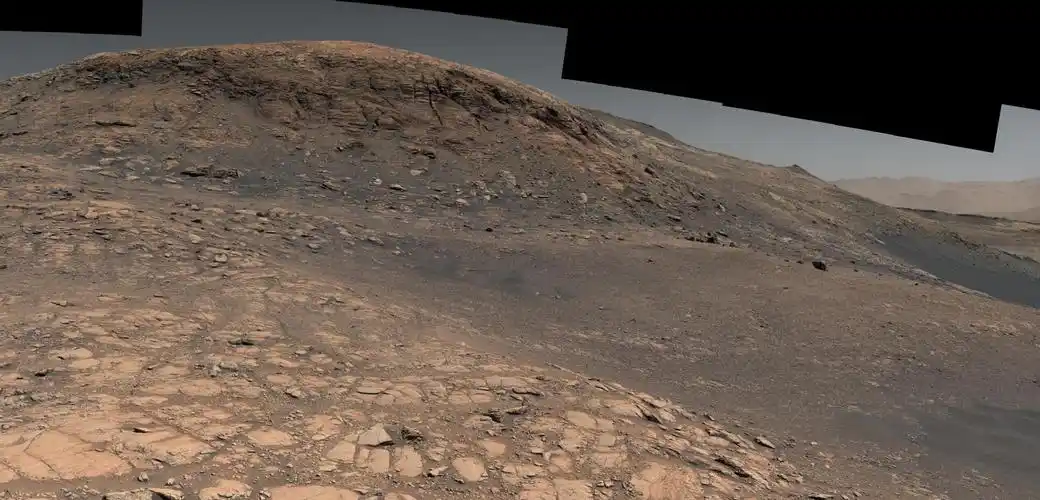 好奇号拍下目前最清晰的火星表面全景图18亿像素图像文件大小225g