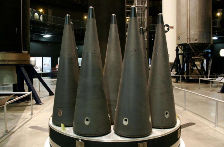 美国亮出头号底牌3800枚核弹随时准备攻击然而对手只有一个