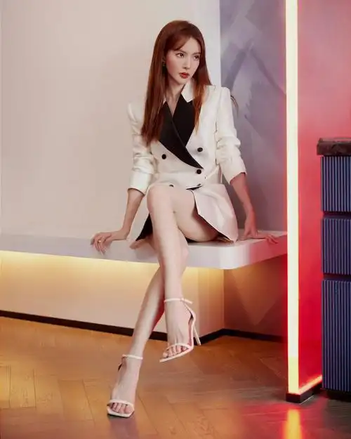 sw明星穿搭金晨