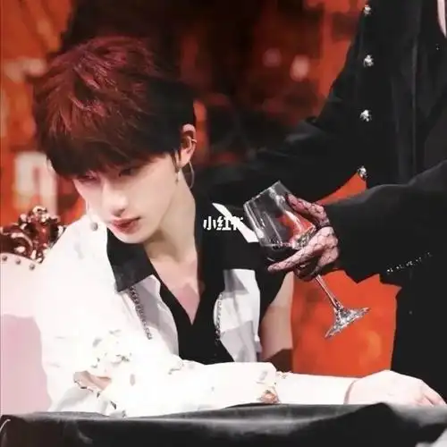 祺鑫版闺头或情头