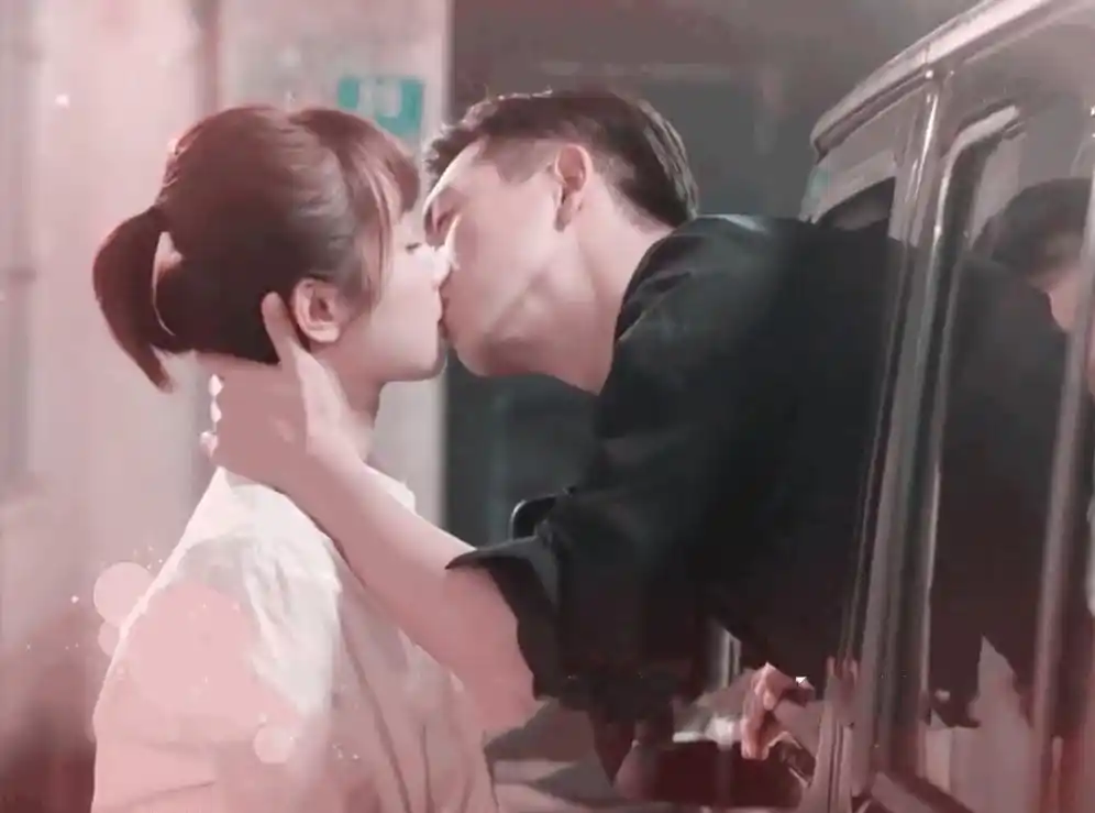 杨紫和李现在不知情下拍吻戏杨紫演技被称赞李现被称直男