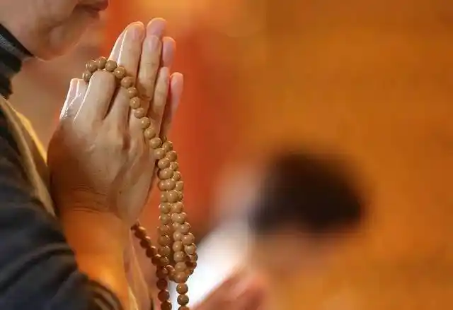 你知道双手合十的真实内涵吗?_手机搜狐网