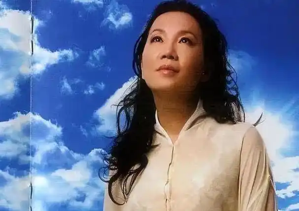 带火那英张惠妹,25年无性无爱与子为伴,一代天后到底经历了什么