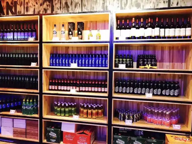 各种正品酒水陈列
