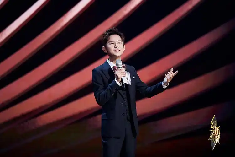 何炅要求《快本》向孙怡道歉,原因让人爆笑,网友:把何炅马赛克-齐鲁