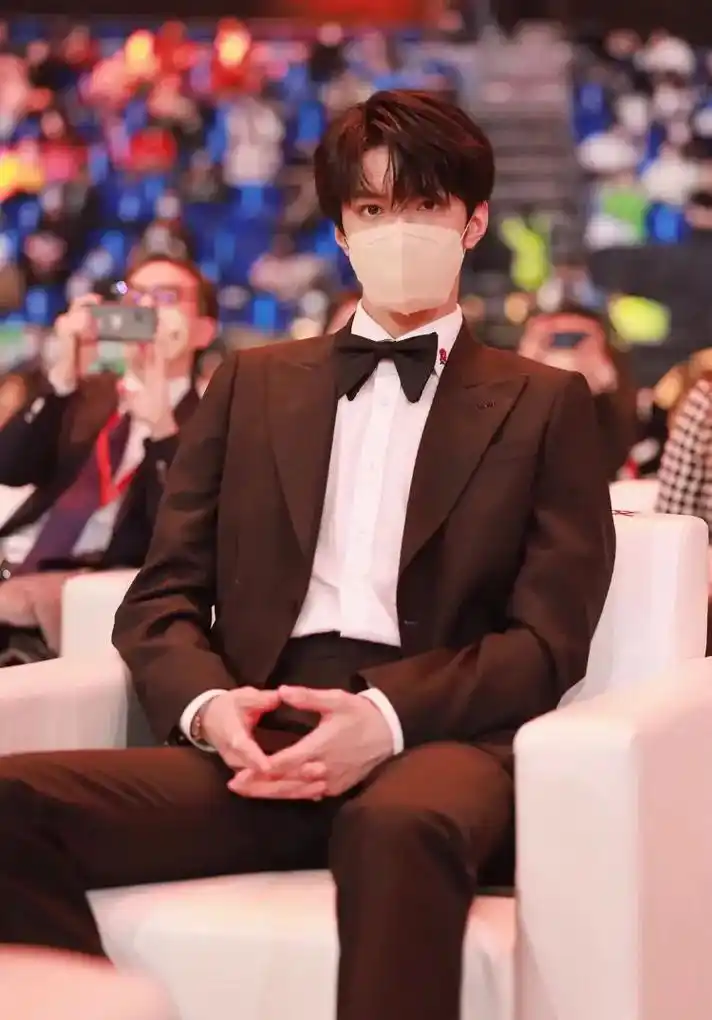 刘耀文有霸总的气息了