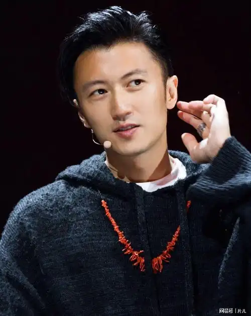 张柏芝为lucas庆生,谢霆锋忙着捞金_新闻频道_中华网