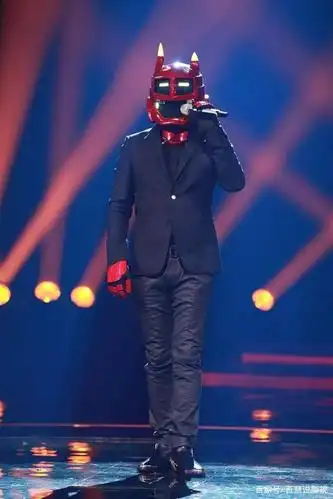 《蒙面唱将》史上最大牌歌手,摘下面具那一刻,所有人都被震惊了