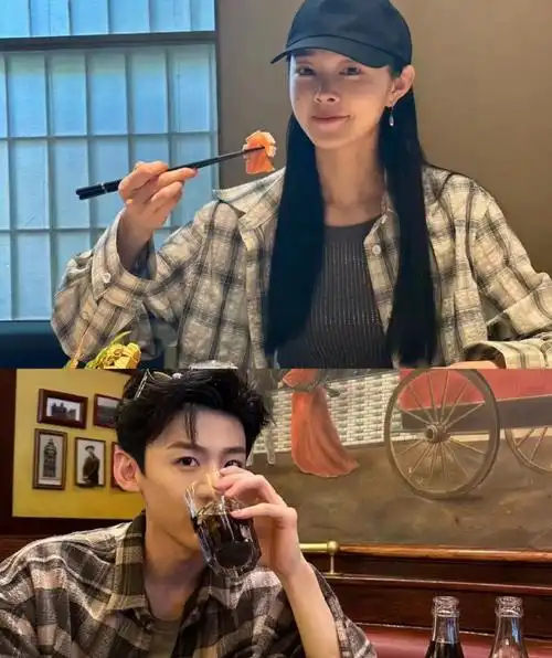 白敬亭宋轶同款出游照