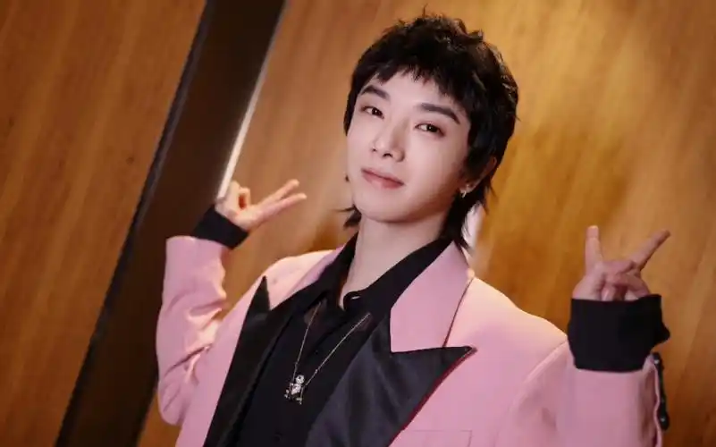 [华晨宇|生贺] 祝宝贝3.2岁生日快乐!祝你永远健康快乐!