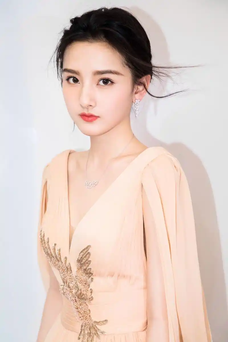 盘点中国90后高颜值女明星,看看有你喜欢的爱豆吗?