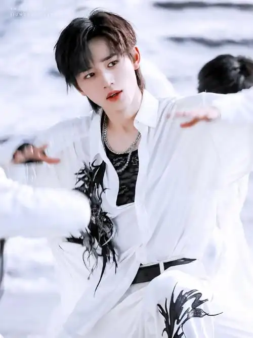 宋亚轩王牌对王牌